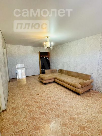 3-к. квартира, 91 м², 9/9 эт.