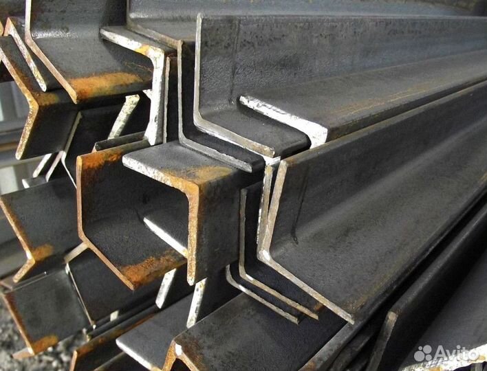 Уголок стальной