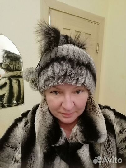 Шапка из кролика новая