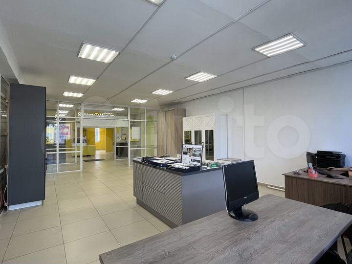 Помещение с арендатором, 50 м²