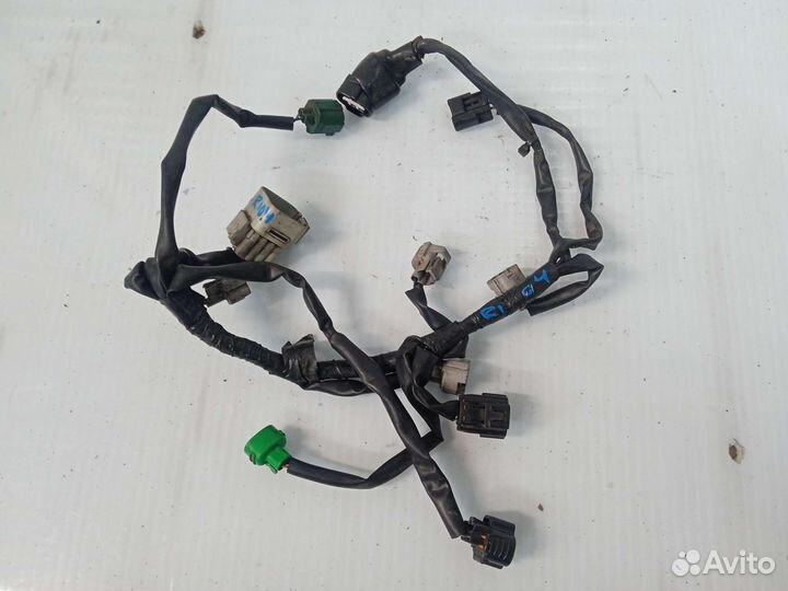 Yamaha R1 2004-2006. Проводка форсунок