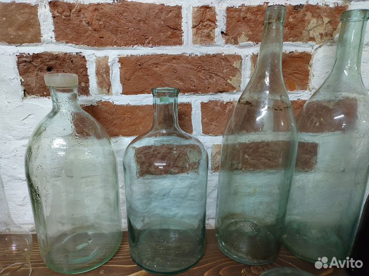 Бутыли стеклянные