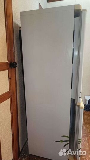 Холодильник