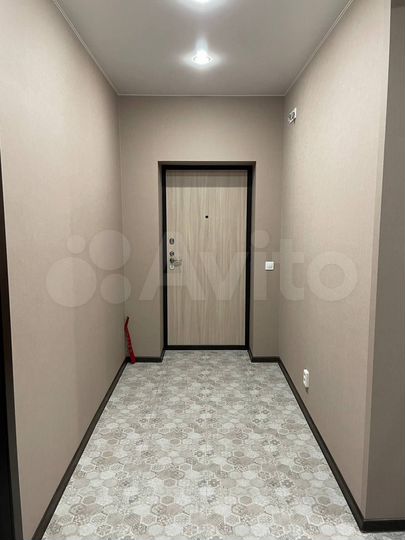 2-к. квартира, 72,7 м², 3/10 эт.