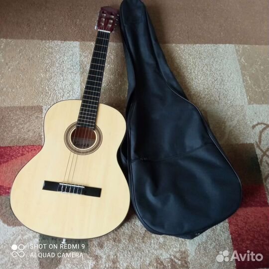 Классическая гитара б/у Terris