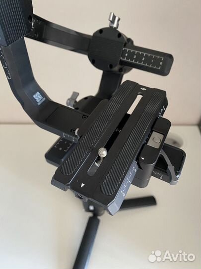 Стабилизатор DJI Ronin-S