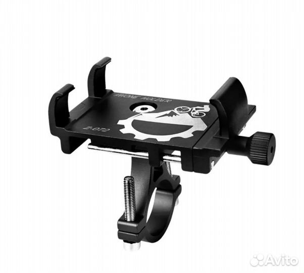 Металлический держатель для телефона на руль