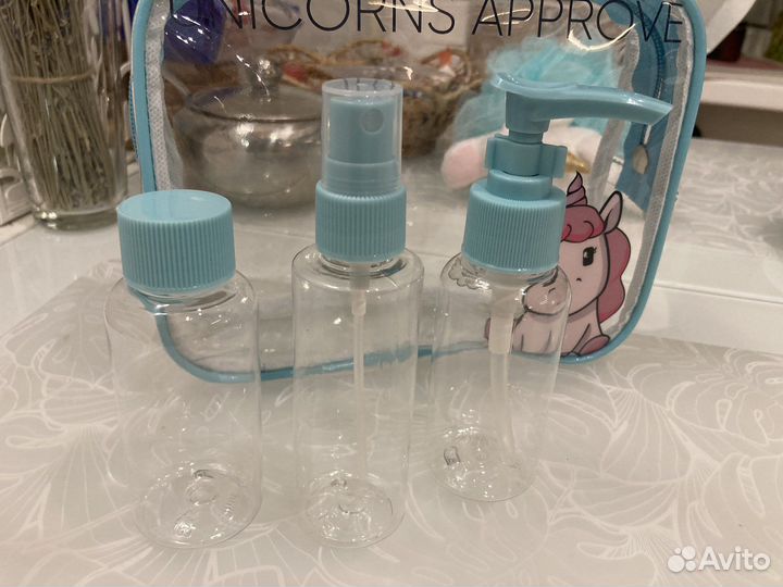 Набор емкостей для путешествия, бассейна