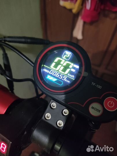 Электросамокат Куго Макс Спид