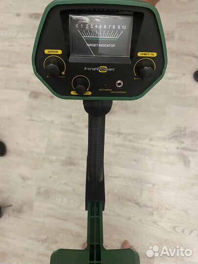 Металлоискатель новый