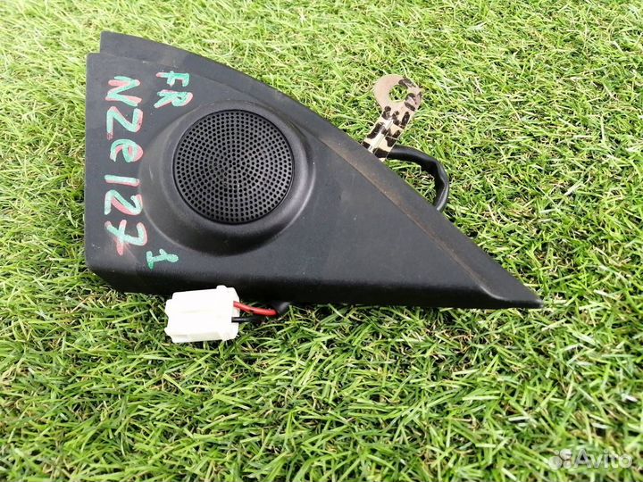 Динамик высокочастотный передний правый Toyota