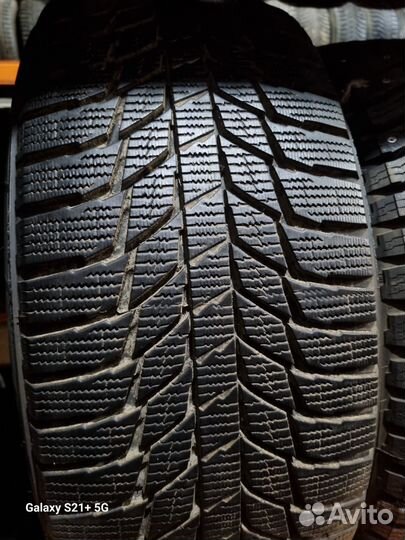 Triangle PL01 235/45 R18 98R