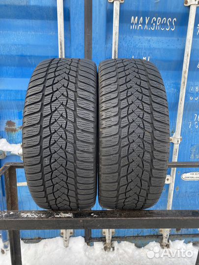 Goodyear UltraGrip Performance 2 225/40 R18