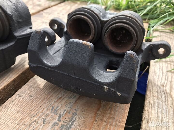 Передние и задние суппорта infiniti fx35 (s50) 08