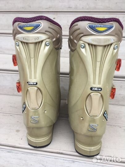 Горнолыжные ботинки