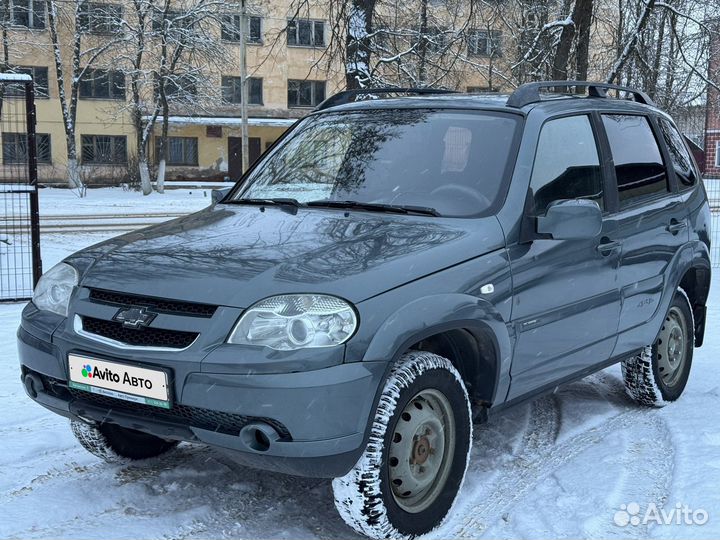 Chevrolet Niva 1.7 МТ, 2010, 215 000 км