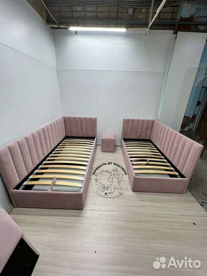 Детская кровать 90х200