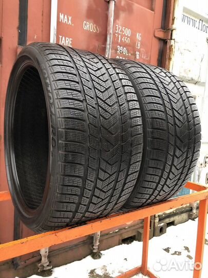 Pirelli Winter Sottozero 3 315/30 R21
