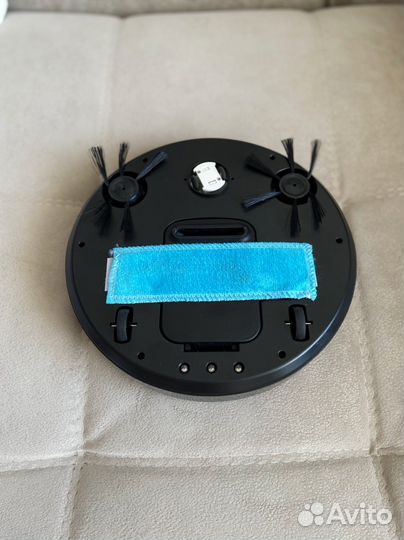 Продам робот пылесос