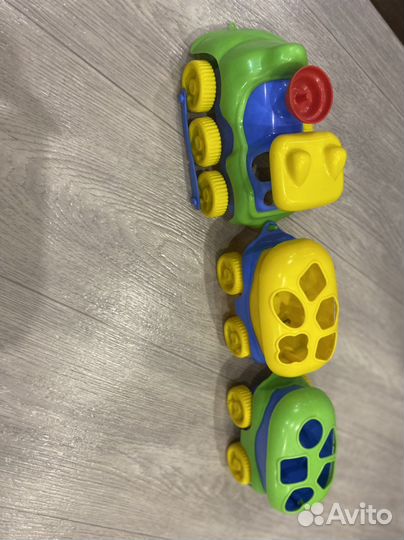 Развивающие игрушки