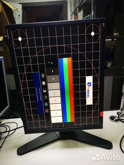 Монитор Viewsonic VP2130b