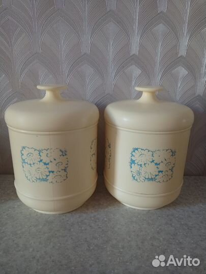 Ёмкость для сыпучих продуктов СССР