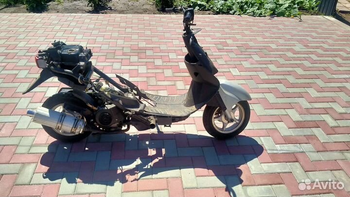 Скутер 80 куб