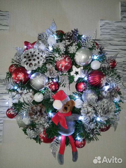 Венок рождественский, новогодние композиции