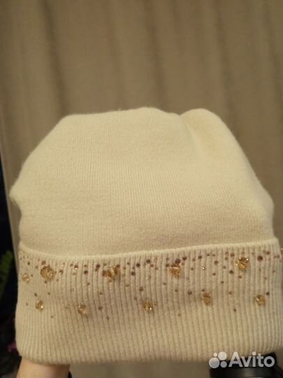 Шапка женская вязаная с флисовой подкладкой