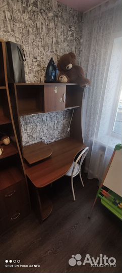 Школьный уголок