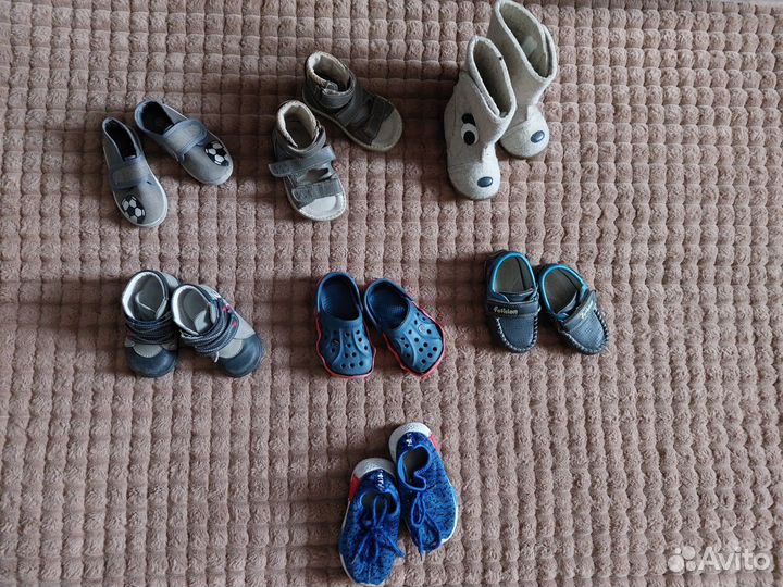 Обувь на мальчика разная