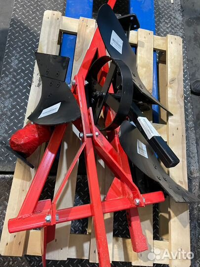 Плуг Дивизин 1L-320, 2023