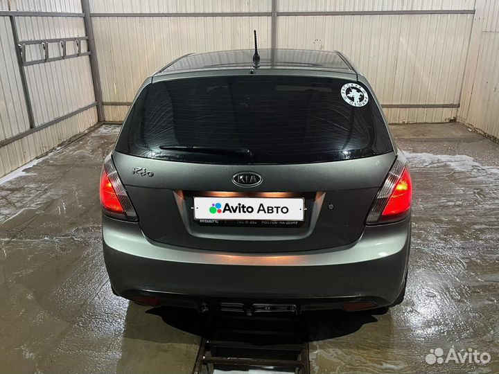 Kia Rio 1.4 МТ, 2010, 260 000 км