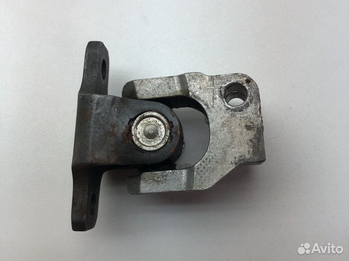 Рулевой карданчик audi 100 c4 45