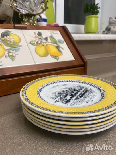 Блюдо фарфор