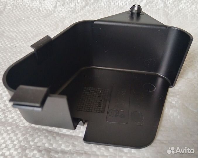 Щиток (крышка) 51718176416 BMW -3 (E36)
