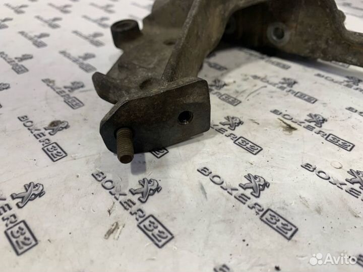 Кронштейн тнвд Fiat Ducato 244 2.0