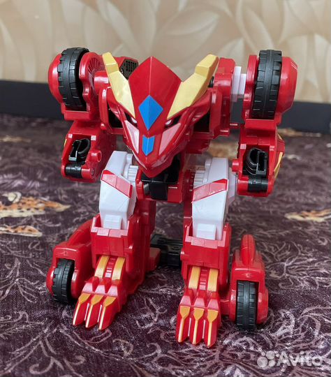 Робот игрушка