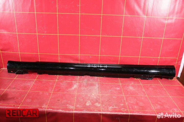 Накладка порога левого Mercedes W205 C (14-18)