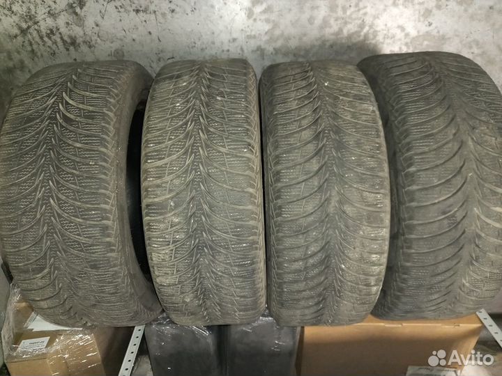 Goodyear UltraGrip Ice 205/55 R16