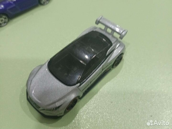Hot wheels машинки