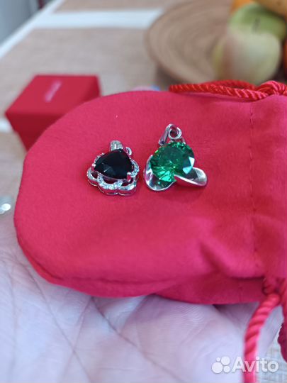 Серебряные подвески