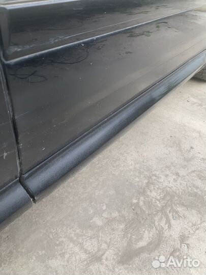 Задняя левая дверь Audi A8 Long