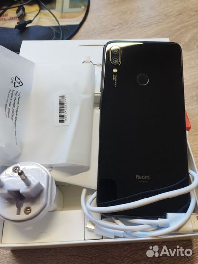 Xiaomi Redmi Note 7, 3/32 ГБ