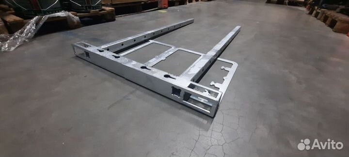 Кронштейн знака выдвижного, комплект