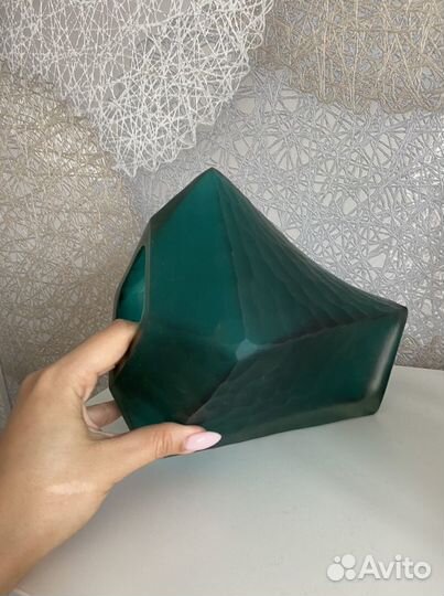 Ваза стекло зеленая