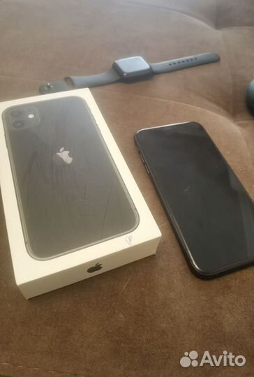 iPhone 11, 64 ГБ