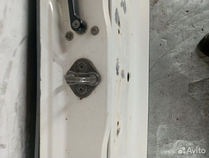 Борт задний Toyota Land Cruiser 100 1998-2007