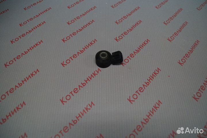 Nissan 22060-AU010 Датчик детонации