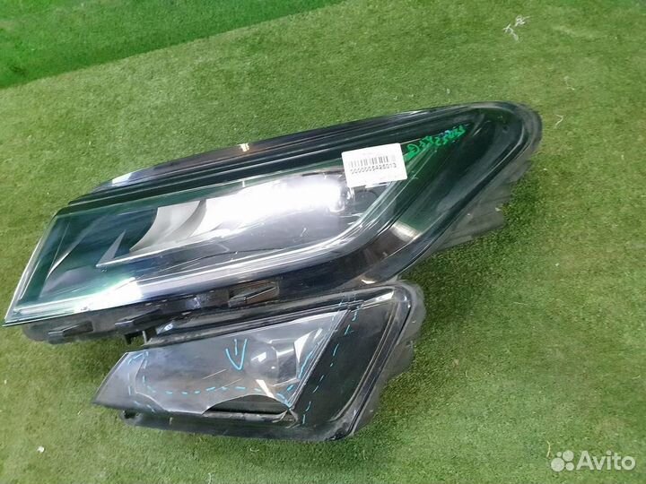 Фара левая Skoda Kodiaq